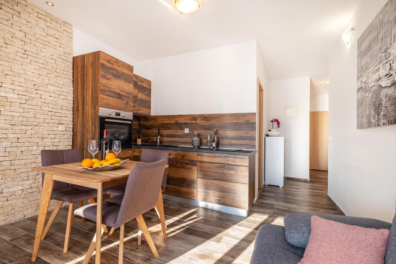 Poseidon Apartmani Bibinje Extérieur photo